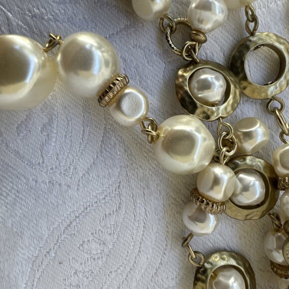 Chicos Pearl Cluster Pendant Gold Tone 17" Long Statement Necklace NEW - Picture 9 of 16